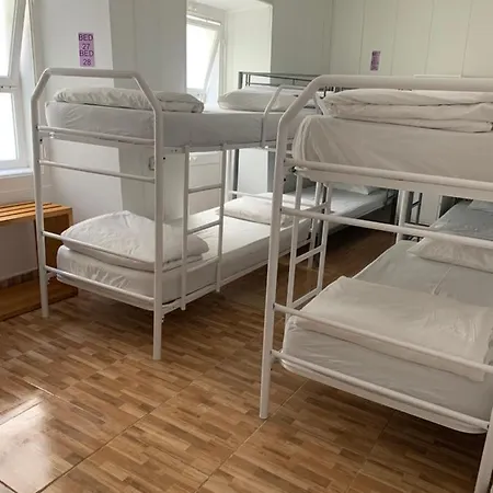 Hostal My